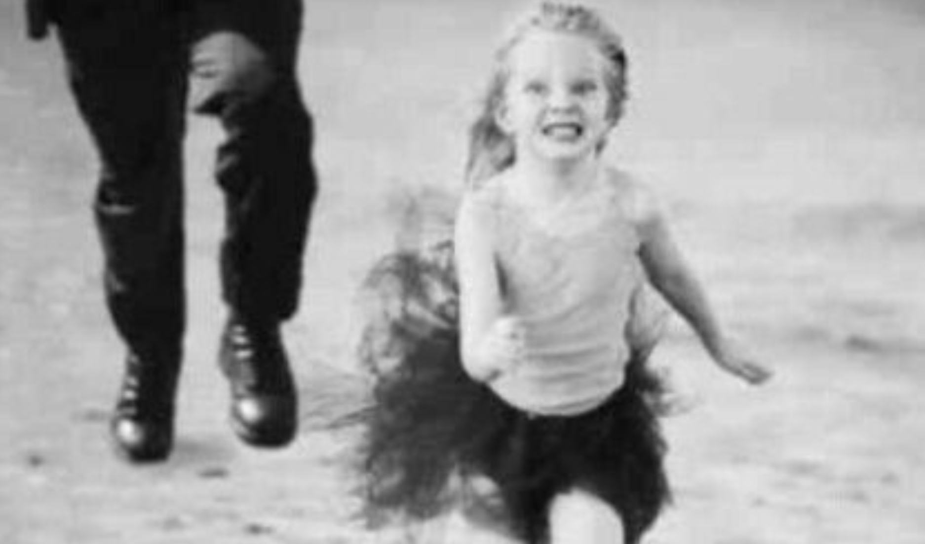 Illustration du collectif suivant:  La danse du sourire